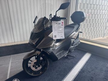 Gebrauchtwagen Kymco Sky Sky Town 125i ABS E5+ in Bensheim